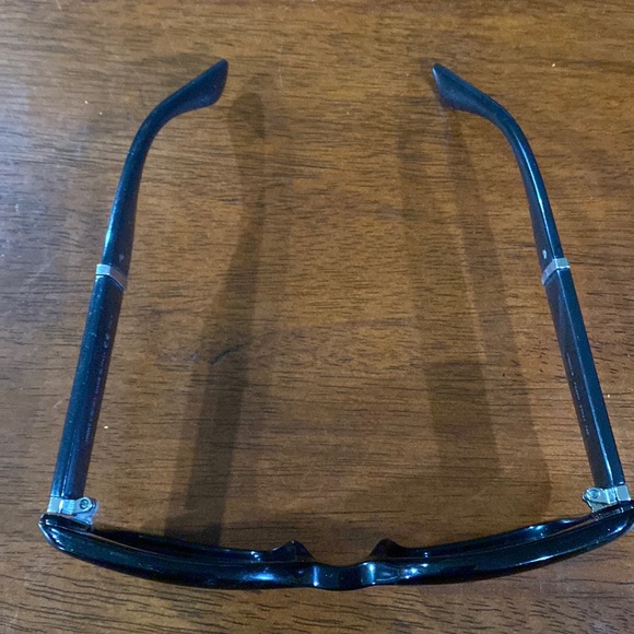 Jimmy choo authentic sunglasses. Gorgeous style. Silver hardware. - Picture 6 of 17